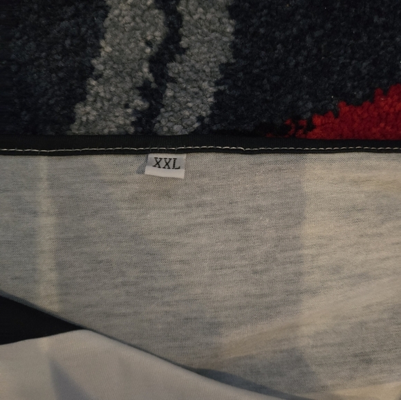 Striped Button Long Sleeve Asymmetrical Black and White Top XXL - Picture 3 of 4